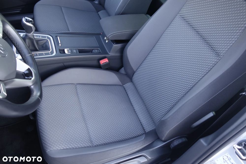 Volkswagen Passat 2.0 TDI EVO Business - 15