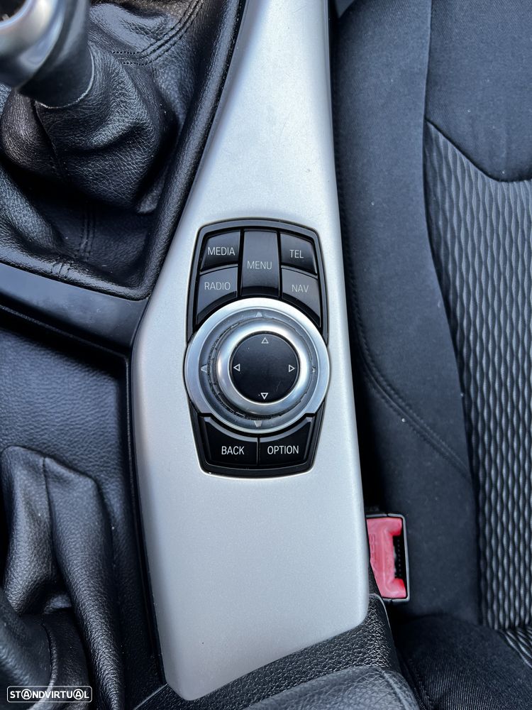 BMW 116 d EfficientDynamics - 18
