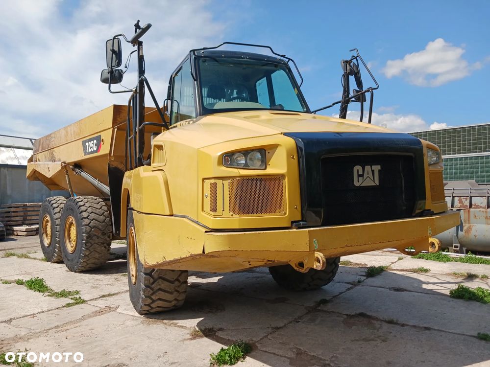 Caterpillar 725 C - 2