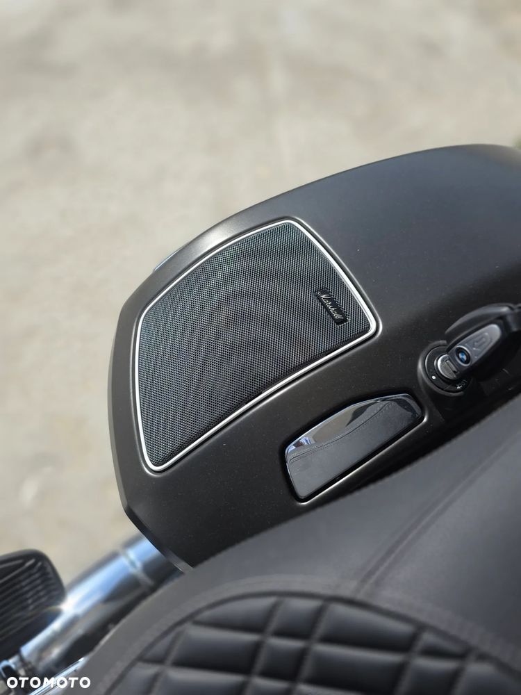 BMW R - 33
