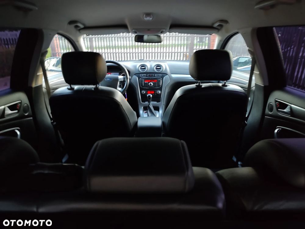 Ford Mondeo 2.0 T Platinium X Plus (Titanium) MPS6 - 12