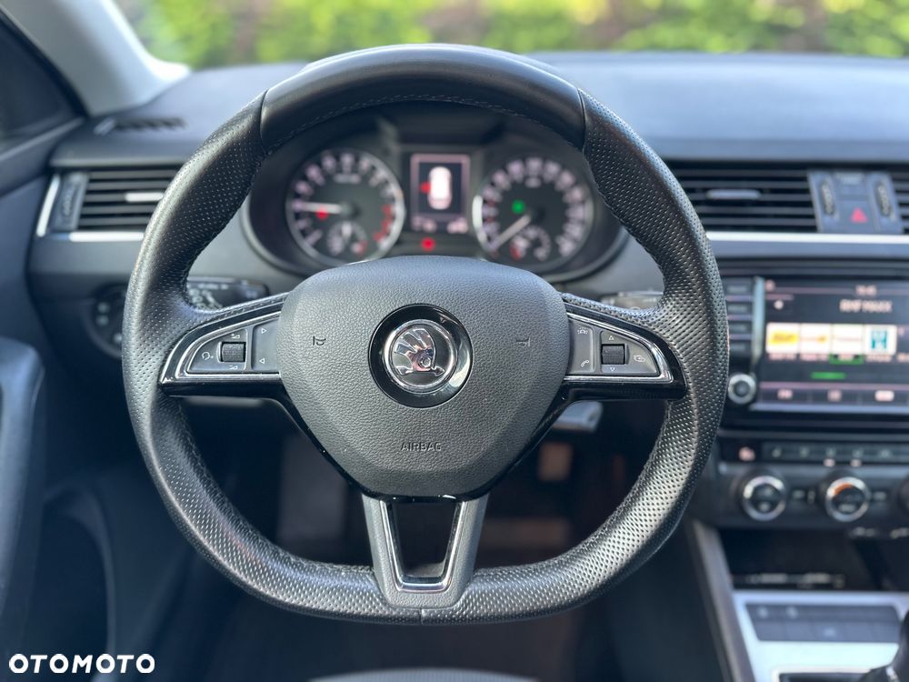 Skoda Octavia 2.0 TDI Premium Edition - 14