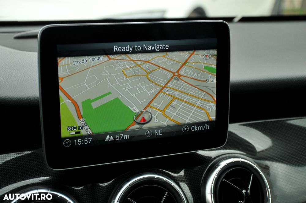 Mercedes-Benz CLA 180 7G-DCT - 15