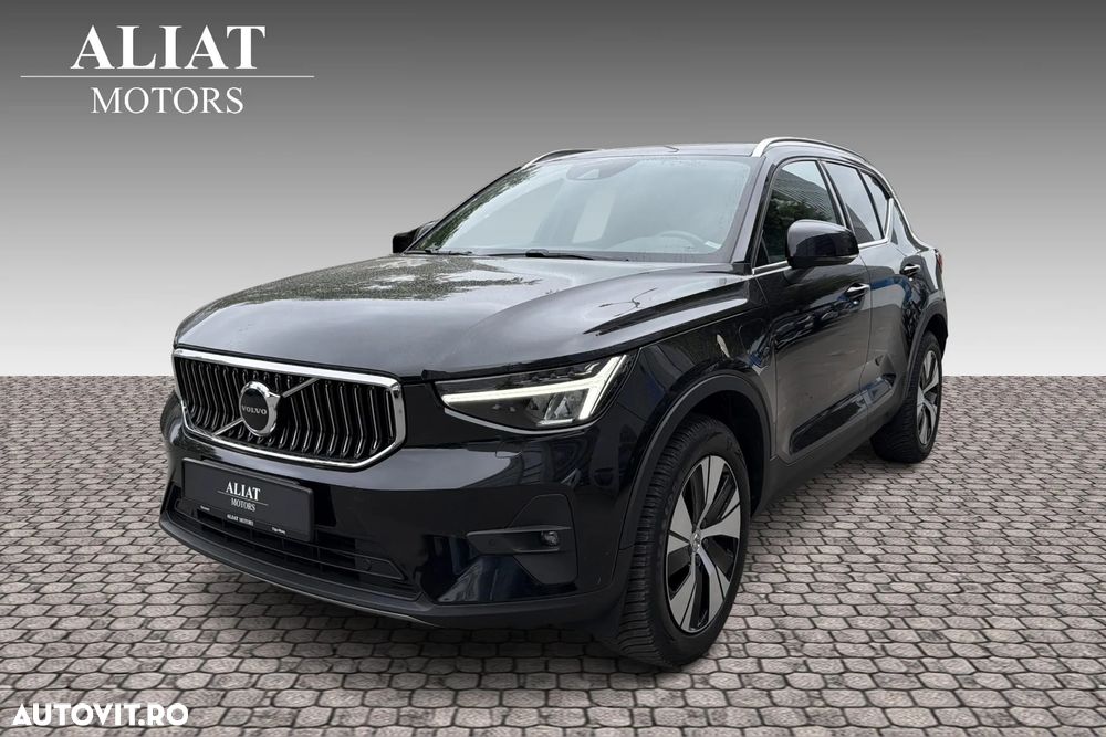 Volvo XC 40 T5 Twin Engine DKG Momentum Pro - 2