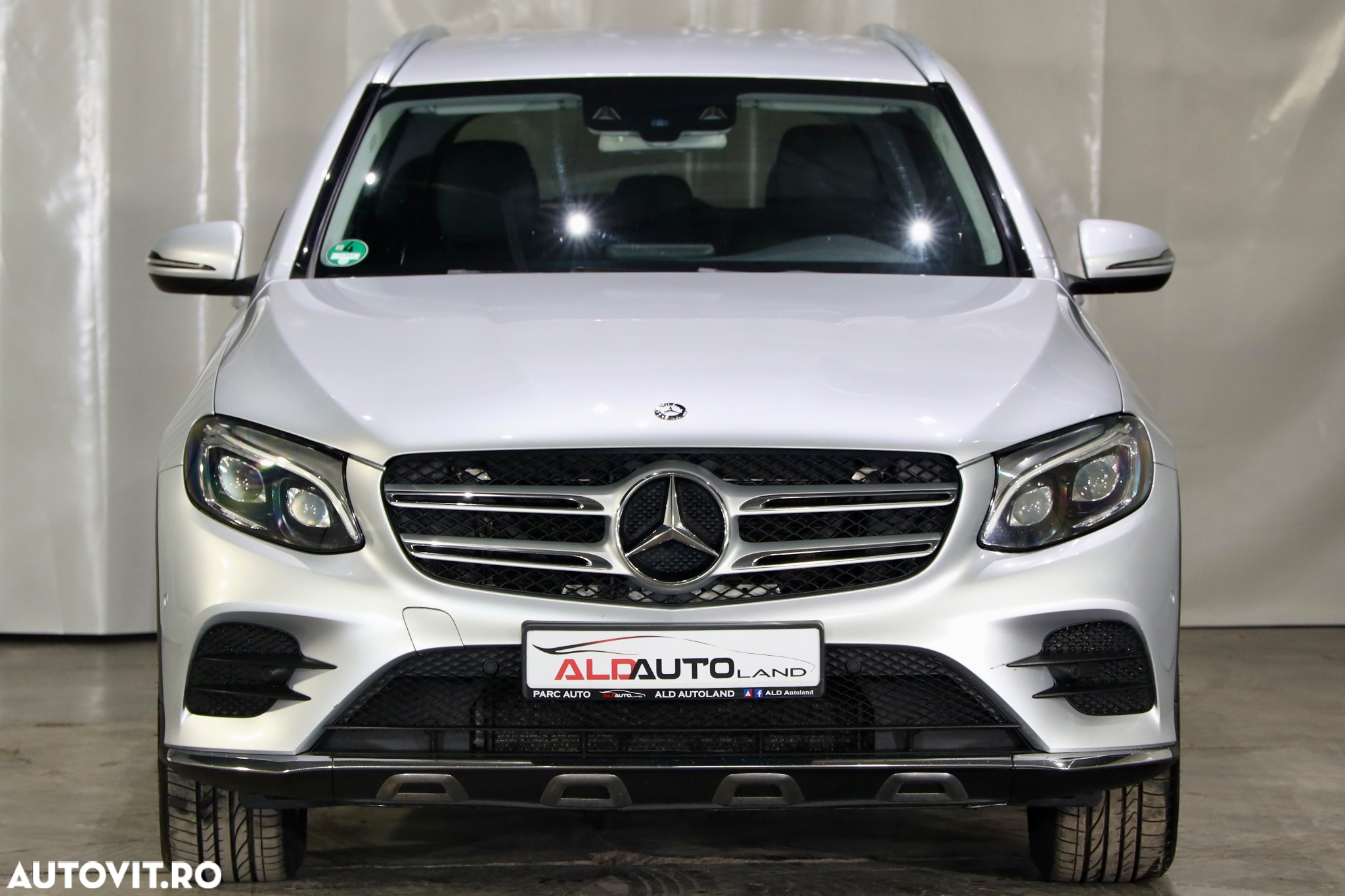 Mercedes-Benz GLC 250 d 4MATIC - 37
