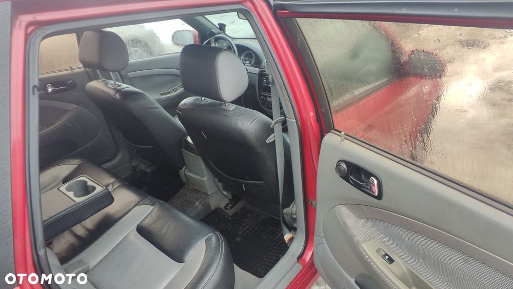 Chevrolet Nubira - 9