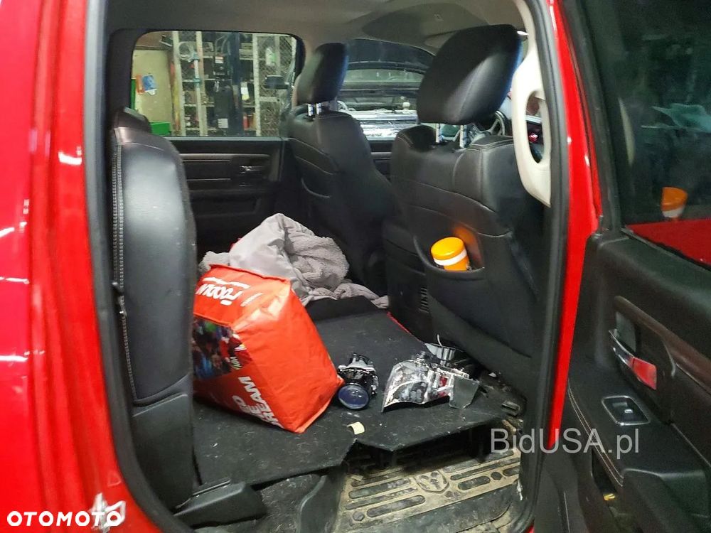 Dodge RAM 5.7 4x4 - 11