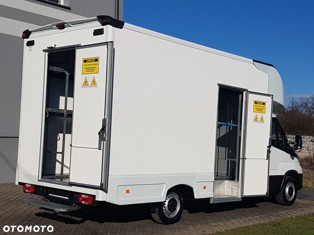 Iveco DAILY KONTENER NISKOPODŁOGOWY 4,43x2,23x2,42 SKLEP FOODTRUCK BAR KLIMA KONIOWÓZ KAMPER - 34