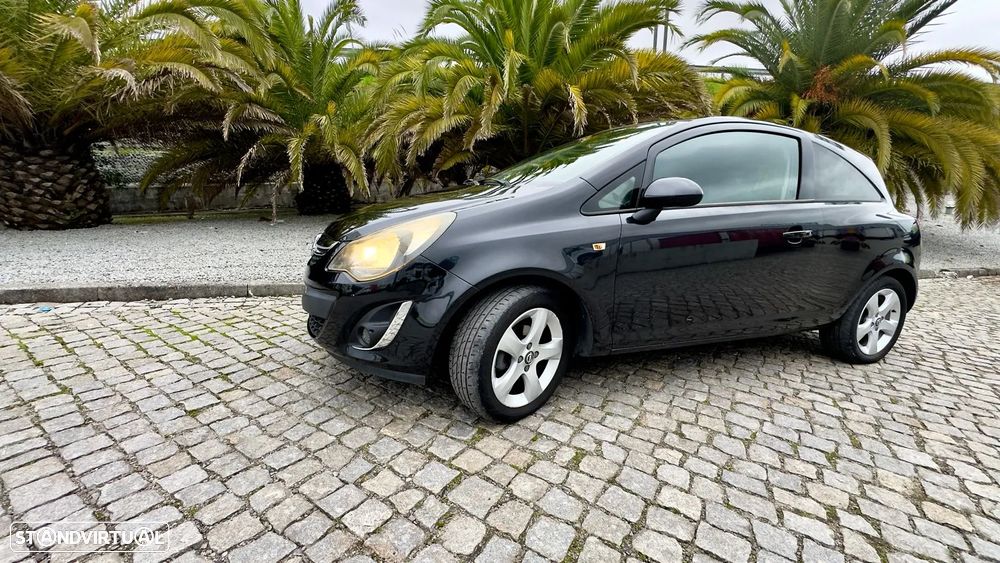 Opel Corsa 1.3 CDTI Black Edition - 4