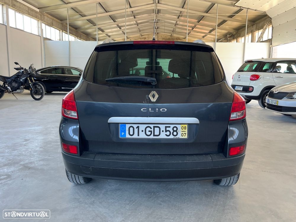 Renault Clio Sport Tourer - 8