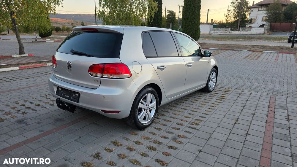 Volkswagen Golf 1.4 TSI MATCH - 4