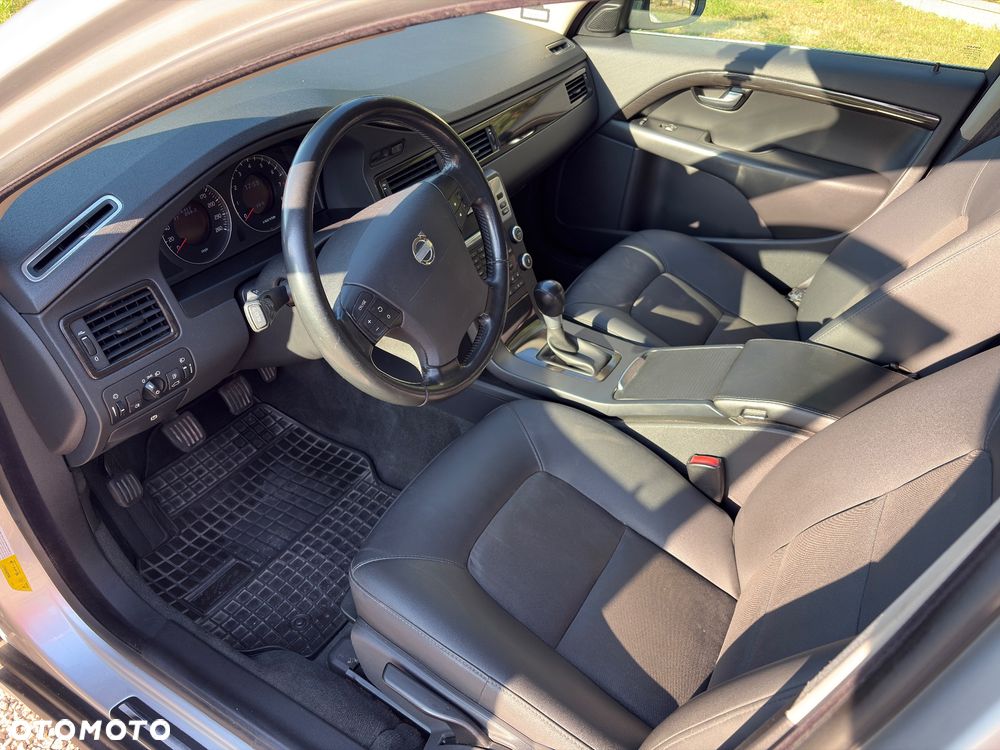 Volvo S80 - 16