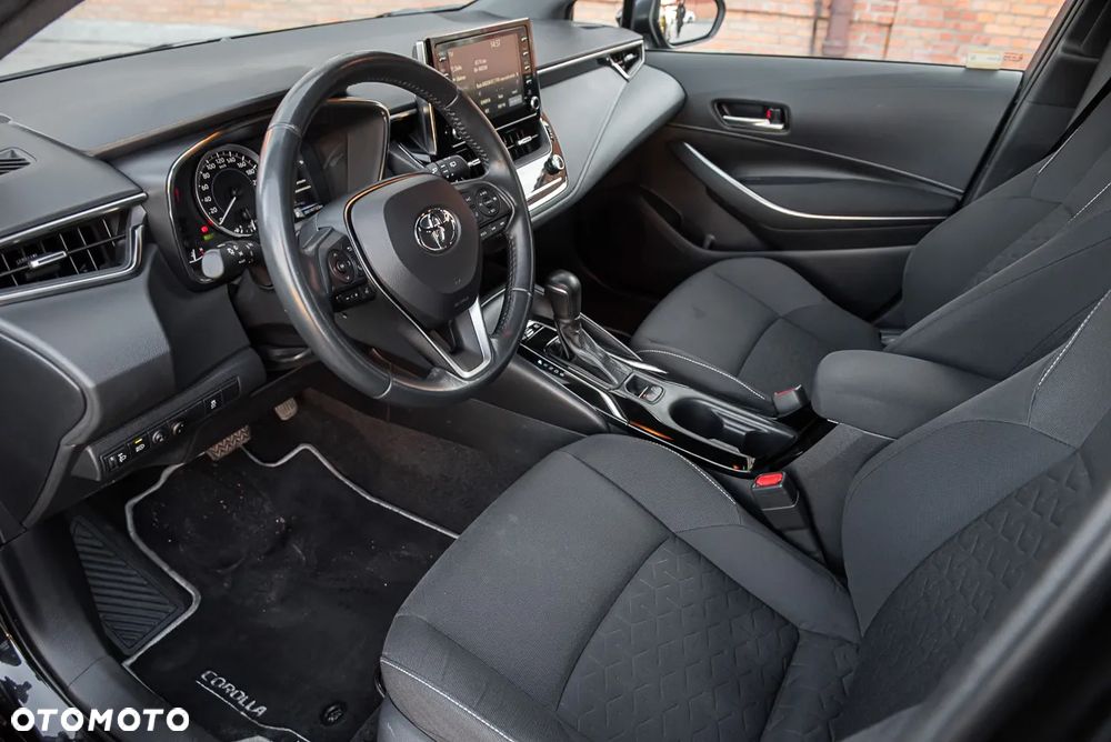 Toyota Corolla 1.8 Hybrid GPF Comfort - 18