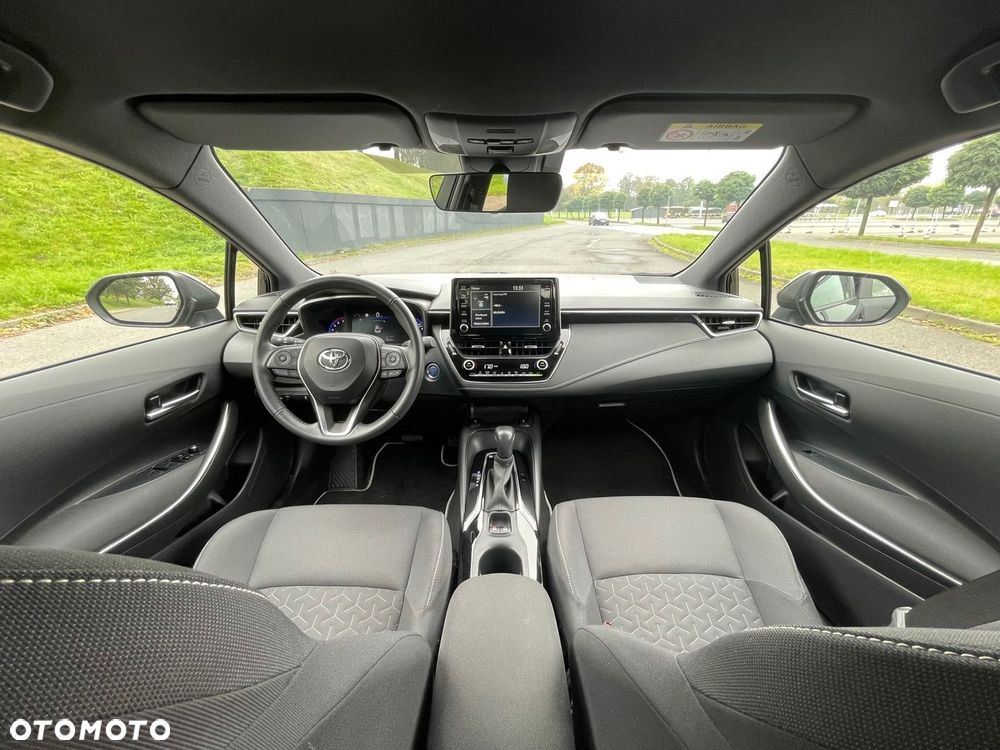 Toyota Corolla - 25
