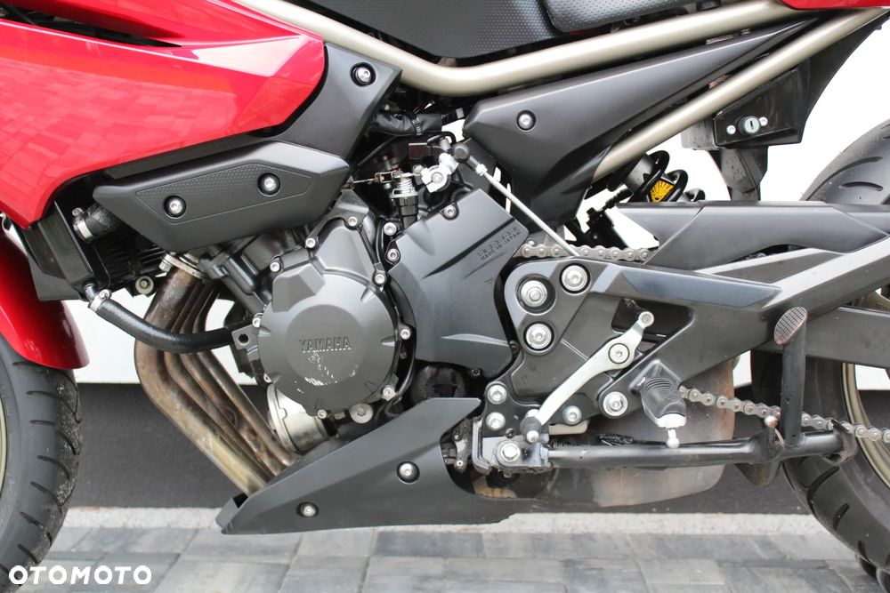 Yamaha XJ - 16