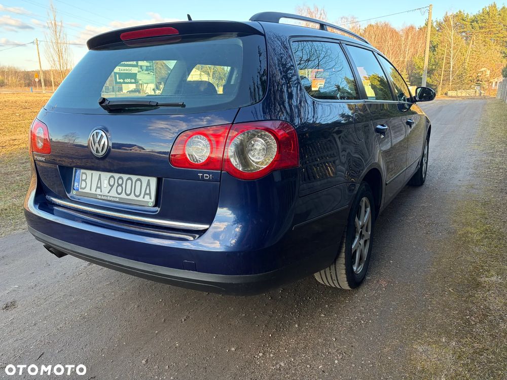 Volkswagen Passat 1.9 TDI Trendline - 8