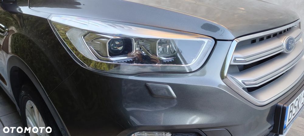 Ford Kuga - 11