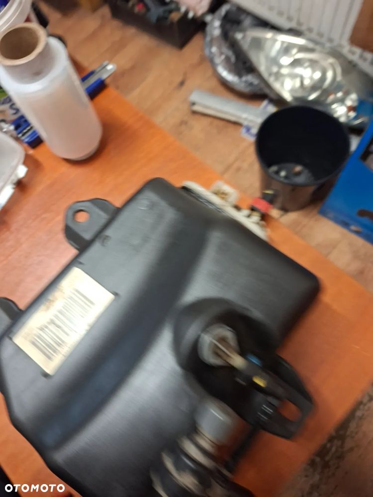 Zbiornik płynu FAP/DPF Mazda 3 1,6D - 3
