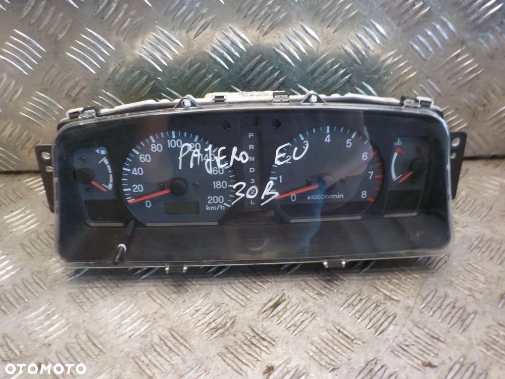 MITUBISHI PAJERO SPORT 3.0 B AUTOMAT LICZNIK ZEGARY EUROPA - 1