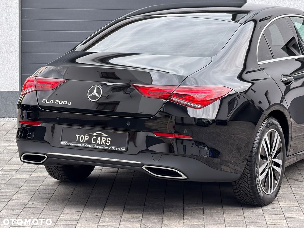 Mercedes-Benz CLA 200 d Progressive 8G-DCT - 28