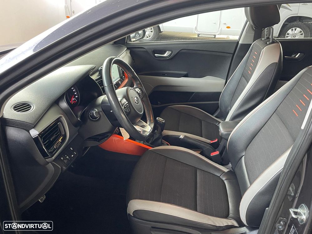 Kia Stonic 1.0 T-GDI 120 Vision - 9