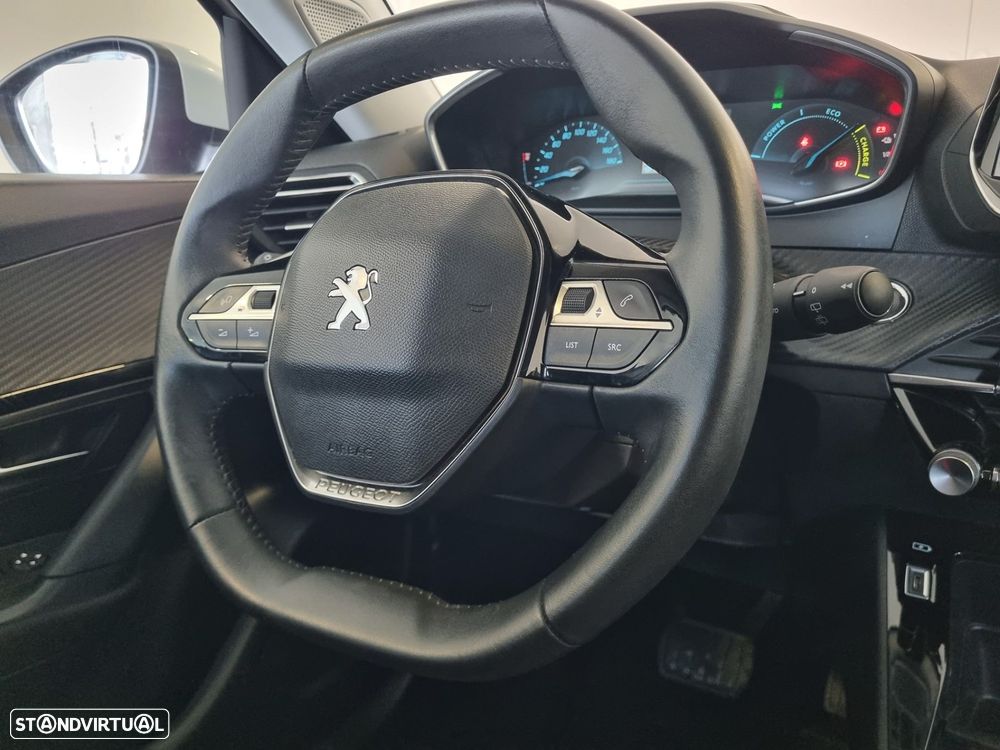 Peugeot e-2008 50 kWh Active - 17