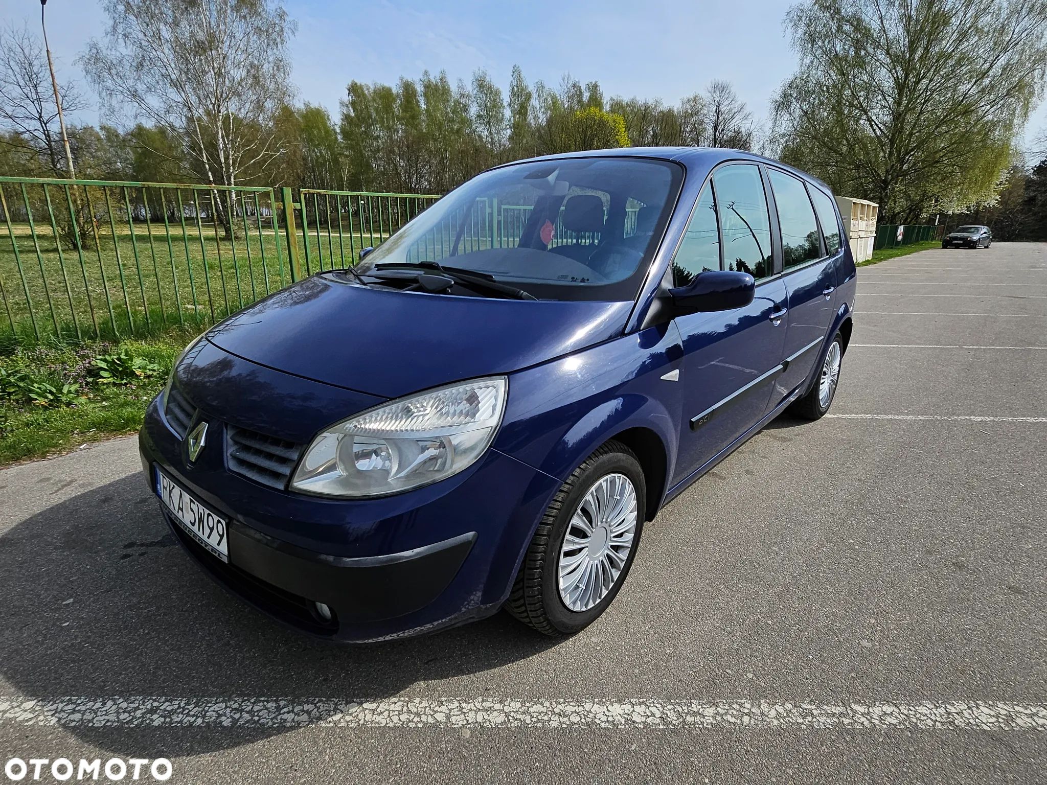 Renault Scenic - 1