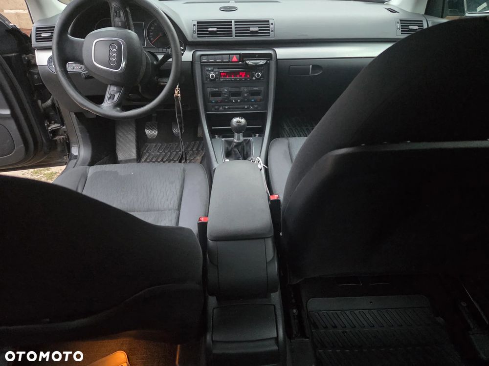 Audi A4 Limousine 1.8T - 3