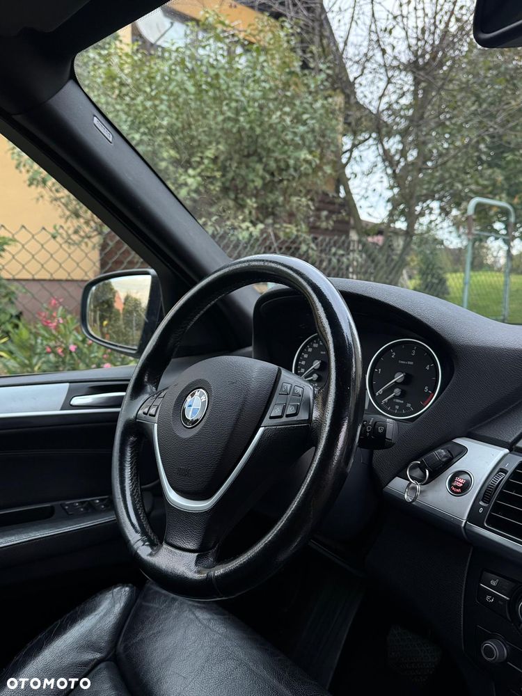 BMW X5 xDrive30d - 22