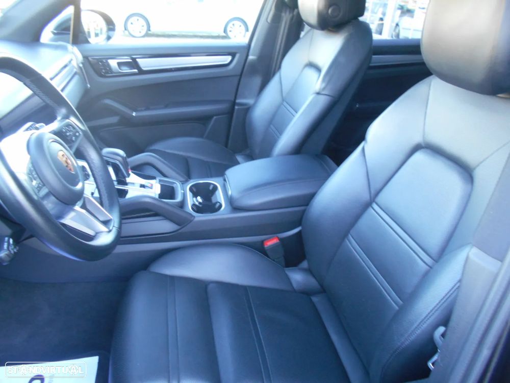 Porsche Cayenne S Platinum Edition - 10