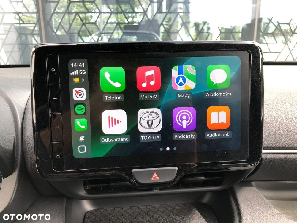 Toyota Yaris Hybrid 1.5 Style - 14