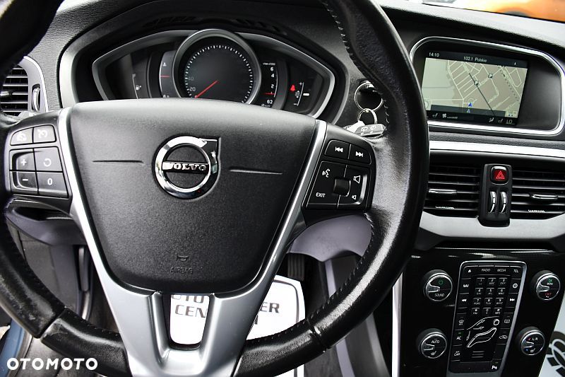 Volvo V40 T2 Drive-E Momentum - 18