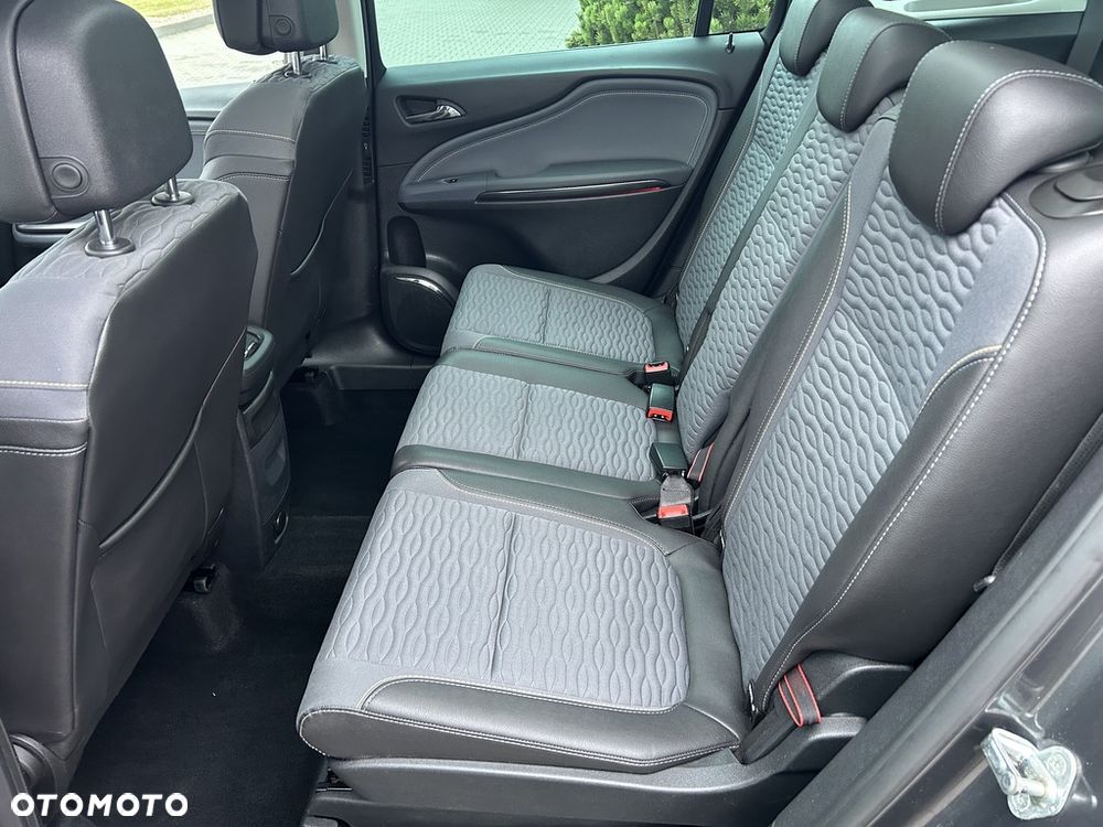 Opel Zafira 1.4 Turbo (ecoFLEX) Start/Stop Business Edition - 31