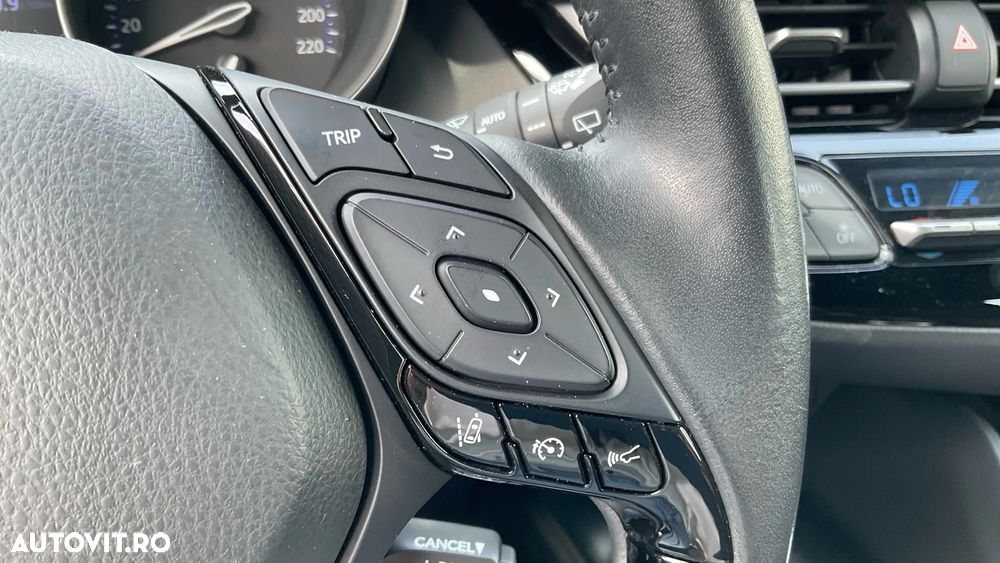 Toyota C-HR 1.8 HSD 122 CP 4x2 CVT Core - 34