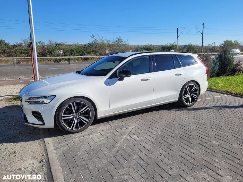 Volvo V60 D3 R-Design - 3
