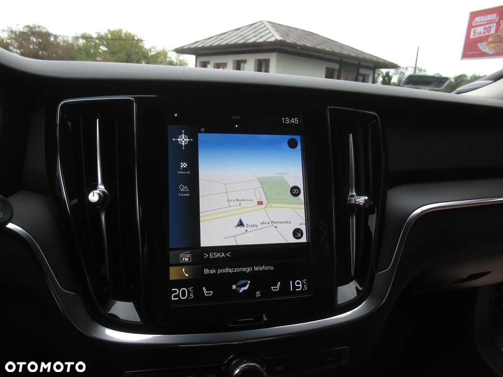 Volvo V60 T4 Momentum - 16