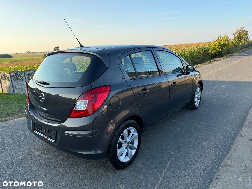 Opel Corsa - 3