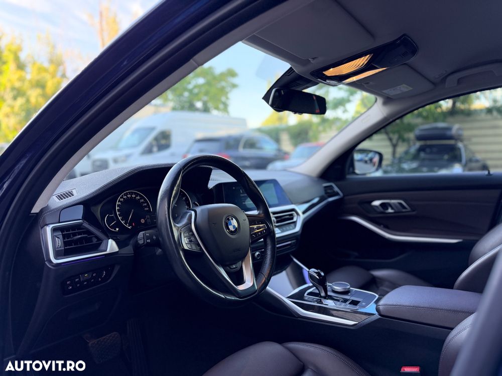 BMW Seria 3 320d xDrive AT Luxury Line - 3