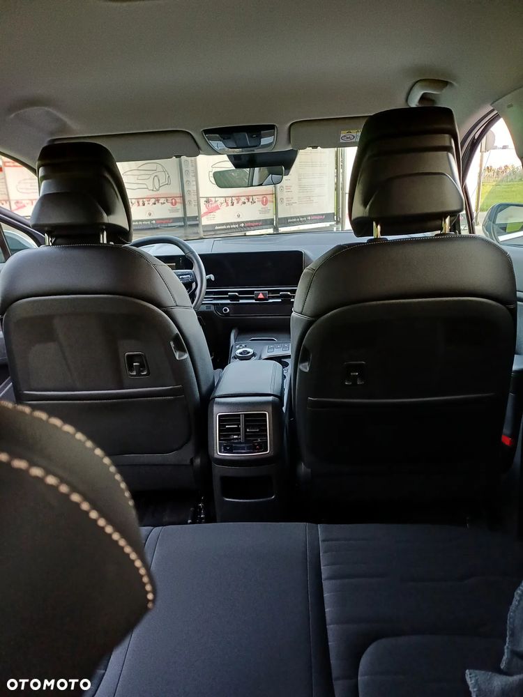 Kia Sportage - 16
