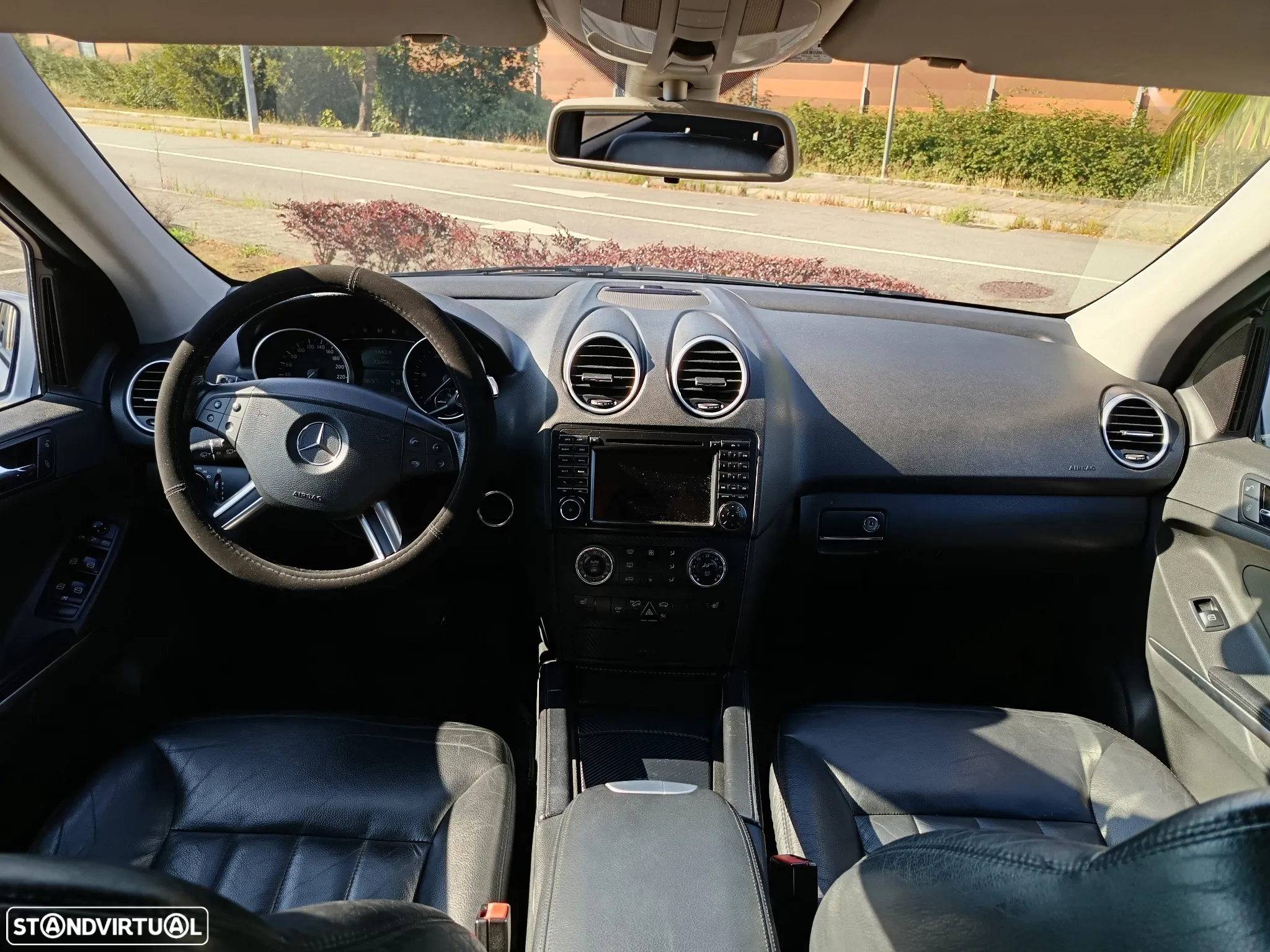 Mercedes-Benz ML 320 CDi - 12