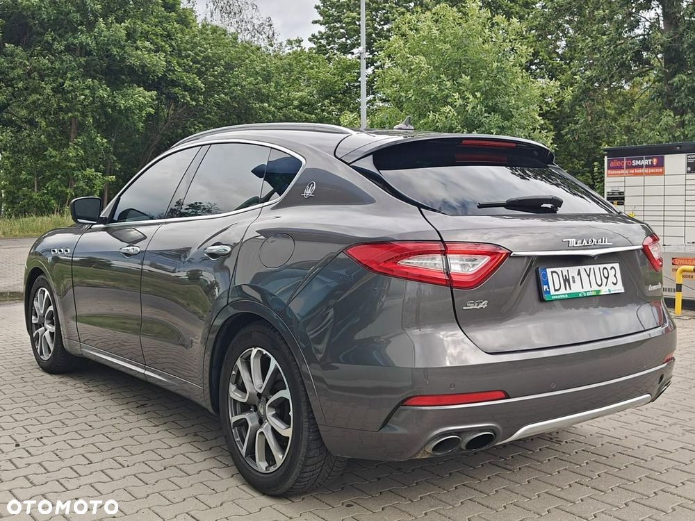 Maserati Levante - 7