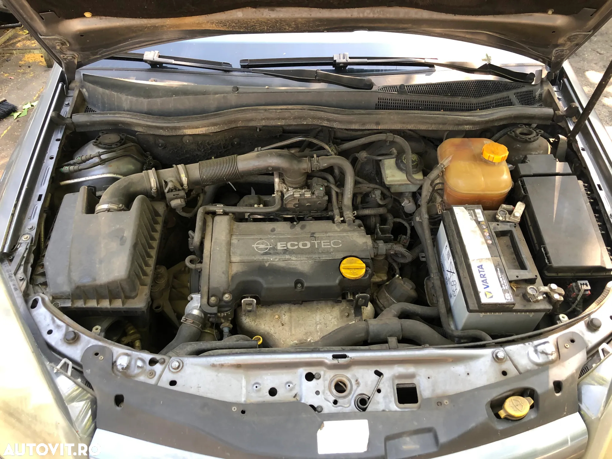 Dezmembrez Opel Astra H 2006 1.4 1.6 benzina Z155 - 4