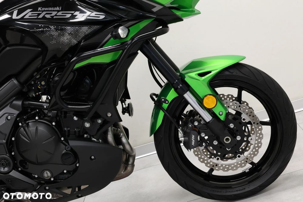 Kawasaki Versys 650 - 20