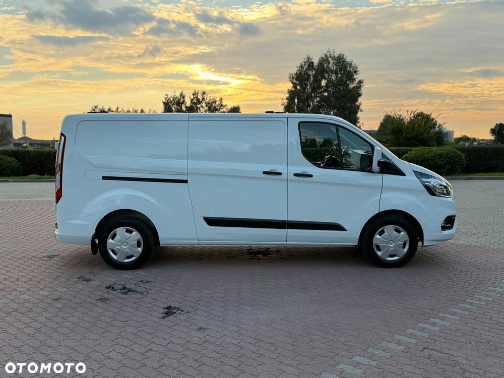 Ford Transit Custom 320 L2H1 - 14