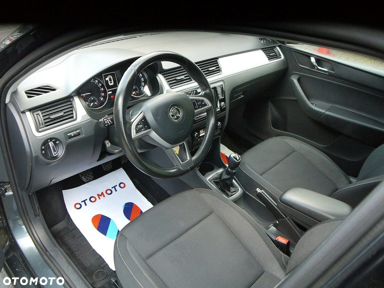 Skoda RAPID 1.4 TDI Active - 15