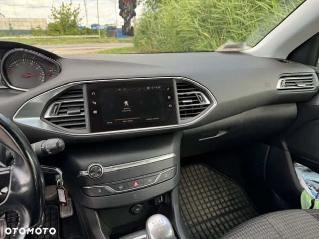 Peugeot 308 1.2 PureTech GPF Business Line S&S - 11