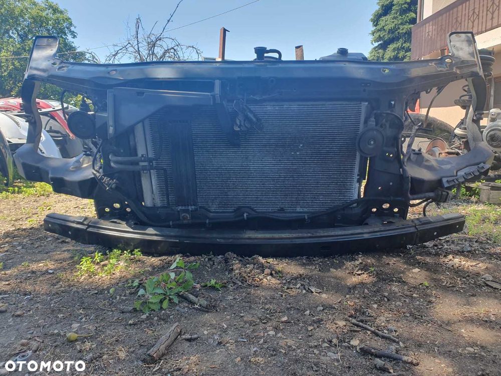 PAS PRZEDNI HYUNDAI H4 07-15 ROK