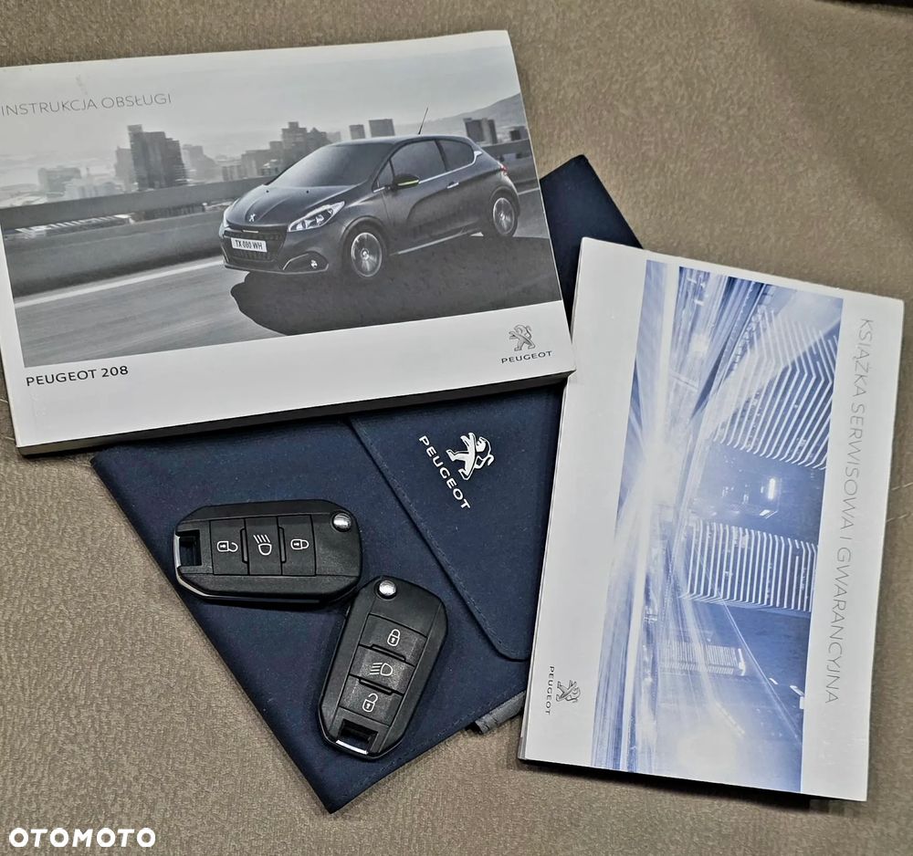 Peugeot 208 1.2 PureTech Style - 16