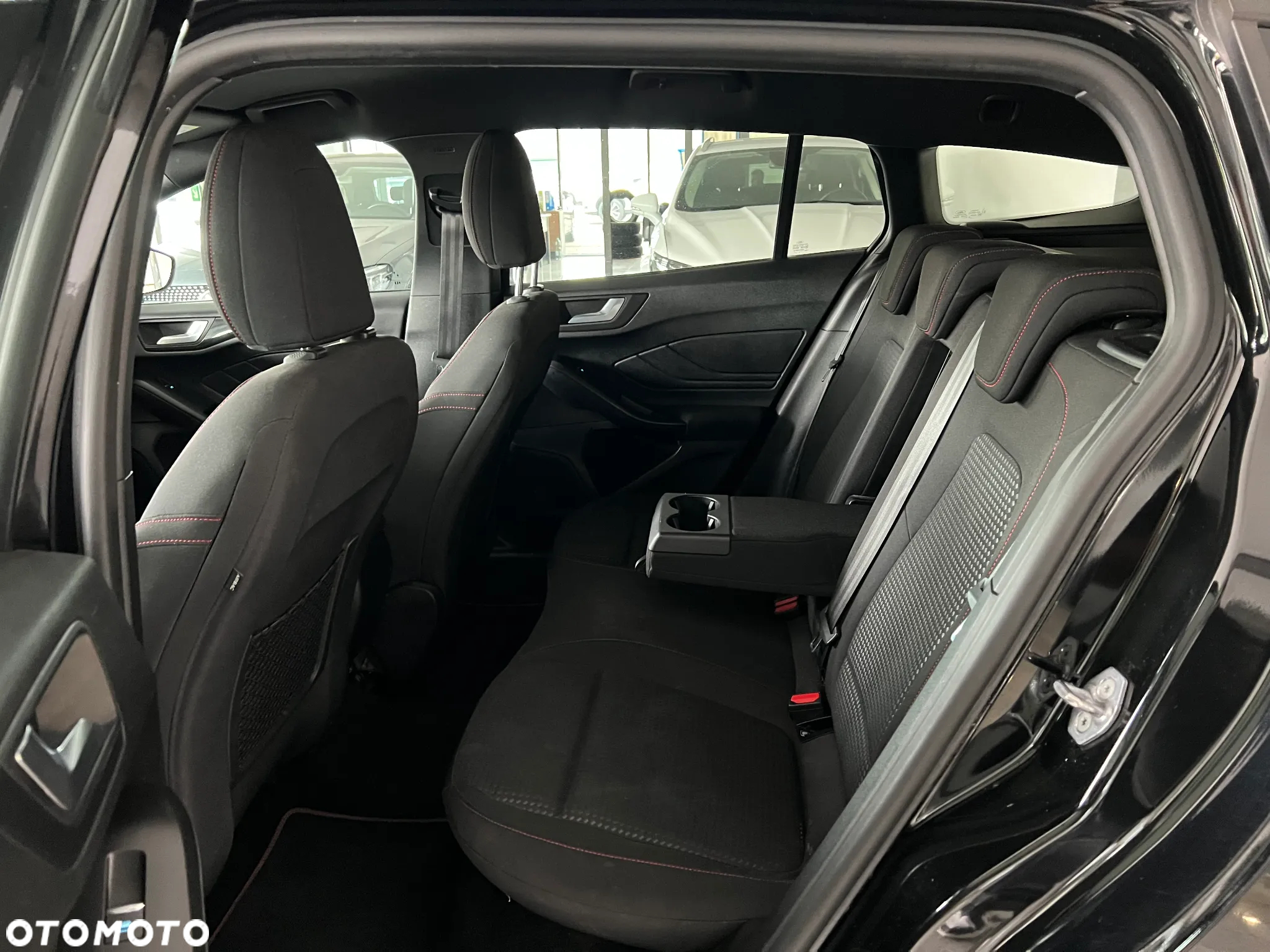 Ford Focus 1.5 EcoBlue SCR ST-Line - 37