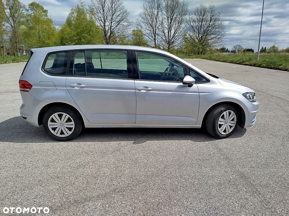 Volkswagen Touran - 7